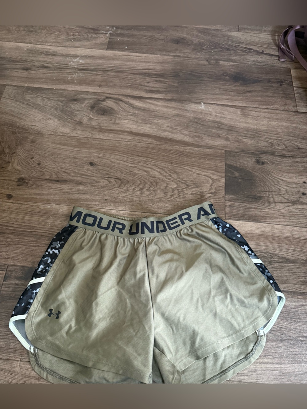 Under Armour Olive Green Athletic Shorts with Camo like Trim